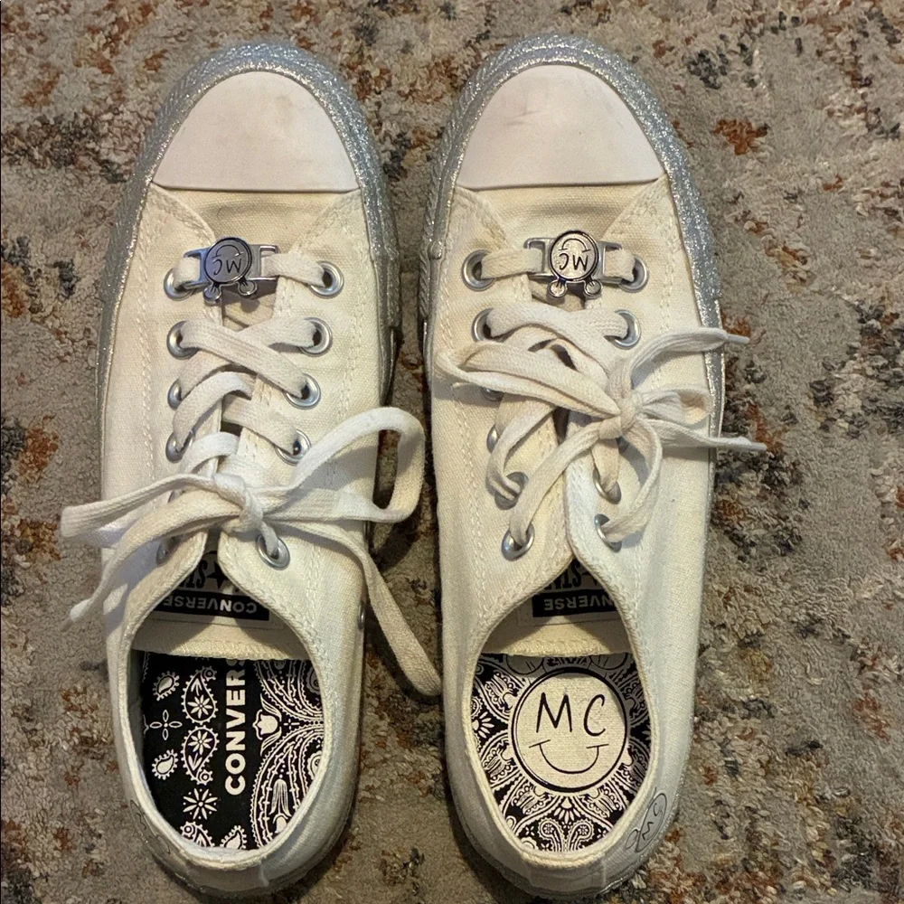 Converse White Kids Low Top Sneakers with Silver Glitter Trim